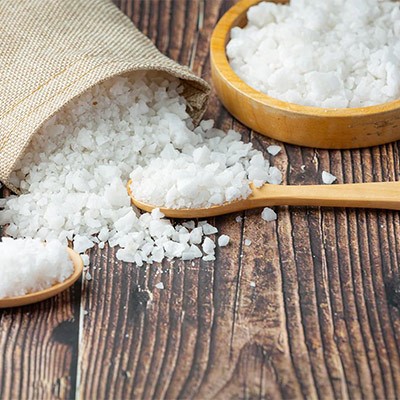 خواص نمک دریا چیست؟