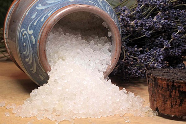 خواص نمک دریا چیست؟